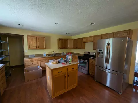 Kitchen - 3347 Deep Riv, Standish, MI 48658 photo 3 of 4