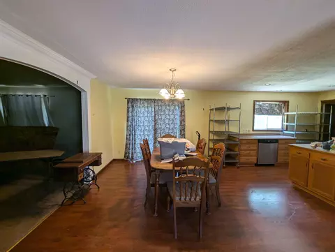 Dining - 3347 Deep Riv, Standish, MI 48658 photo 1 of 2