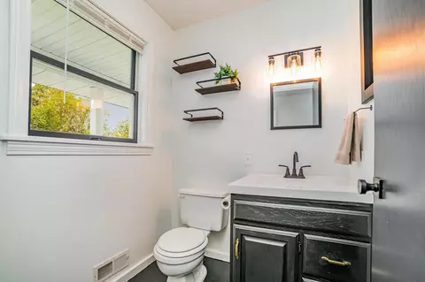 Bath - 3379 W Pierce, Ithaca, MI 48847 photo 5 of 5