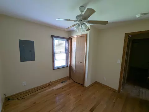 Bedroom - 1770 Riverside #LOT : 8, Au Gres, MI 48703 photo 2 of 3