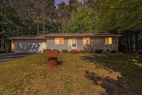 20660 Red Oak, Lake Ann, MI 49650