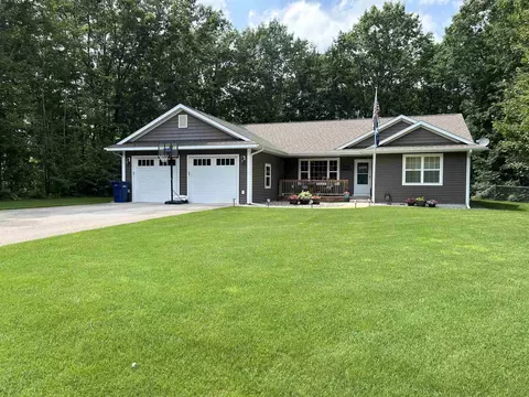 299 Woodsedge, Fife Lake, MI 49633