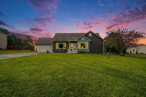 1227 Valley, Traverse City, MI 49685
