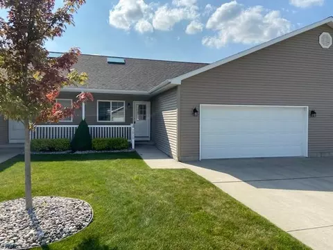 2810 Meadow Wood, Mount Pleasant, MI 48858
