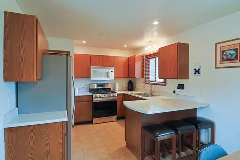 3729 E Millbrook, Mount Pleasant, MI 48858 photo 7