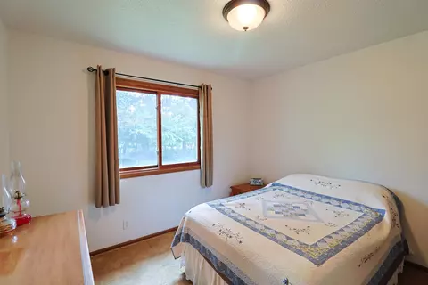 3729 E Millbrook, Mount Pleasant, MI 48858 photo 12