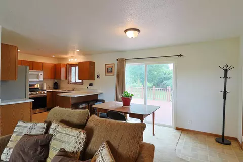 3729 E Millbrook, Mount Pleasant, MI 48858 photo 6
