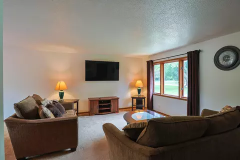 3729 E Millbrook, Mount Pleasant, MI 48858 photo 5