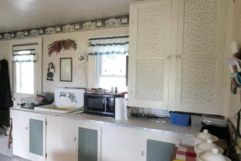 Kitchen - 5675 N Pendell, Elwell, MI 48832 photo 2 of 2