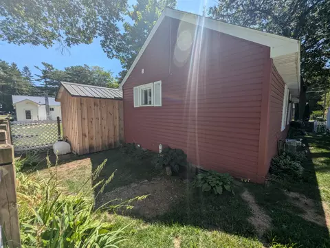 Exterior - 5451 E Michigan, Au Gres, MI 48703 photo 2 of 9