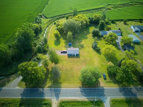 View/Area - 5706 S Shepherd, Shepherd, MI 48883 photo 2 of 11
