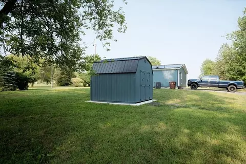 Exterior - 5706 S Shepherd, Shepherd, MI 48883 photo 18 of 28