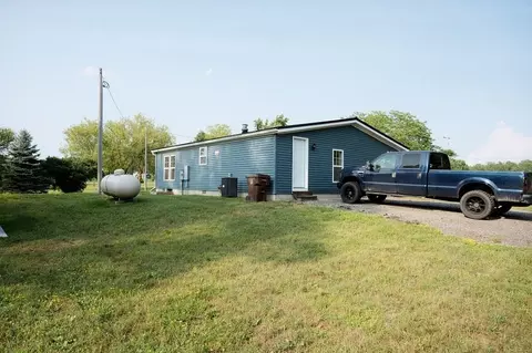 Exterior - 5706 S Shepherd, Shepherd, MI 48883 photo 20 of 28