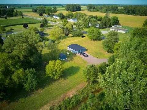 View/Area - 5706 S Shepherd, Shepherd, MI 48883 photo 6 of 11