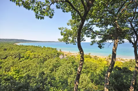 25 Loggers #25/26, Glen Arbor, MI 49636