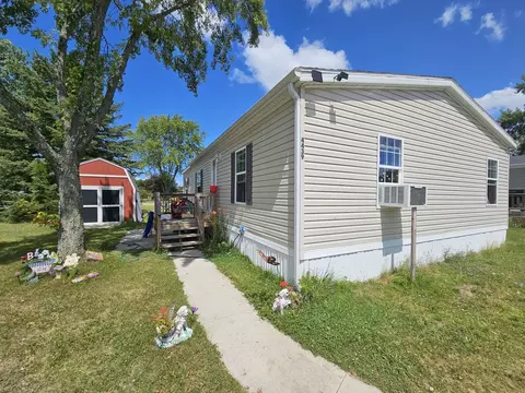 4439 Buttercup, Traverse City, MI 49685