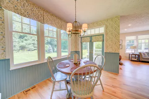 Dining - 9601 E Stonehouse, Suttons Bay, MI 49682 photo 2 of 6