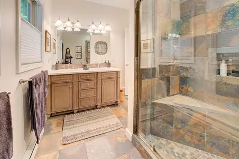 Bath - 9601 E Stonehouse, Suttons Bay, MI 49682 photo 2 of 5