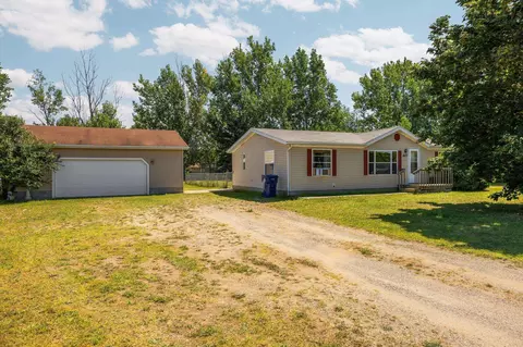 1677 Solstice, Grawn, MI 49637
