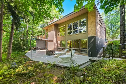 217 W Fifth, Northport, MI 49670