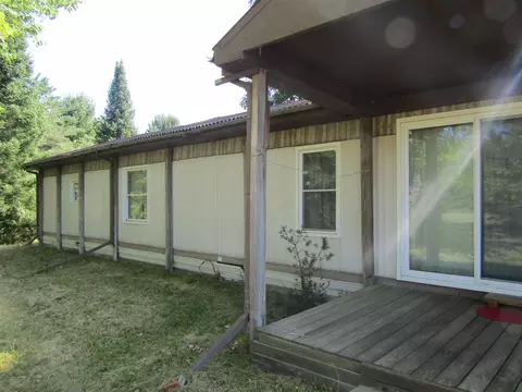 1065 Schemp, Lupton, MI 48635 photo 2