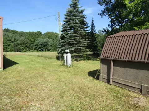 1065 Schemp, Lupton, MI 48635 photo 5