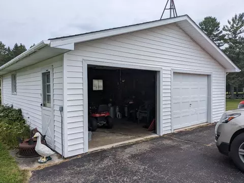 Exterior - 880 Richland, Lupton, MI 48635 photo 3 of 4