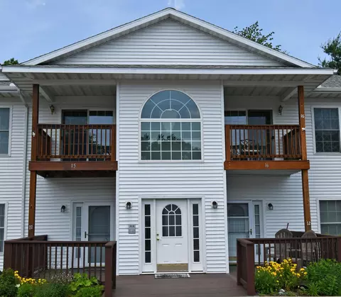 1025 E Lincoln #11, East Tawas, MI 48730