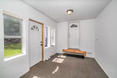 Entry Way - 302 W Hall, Shepherd, MI 48883 photo 2 of 2