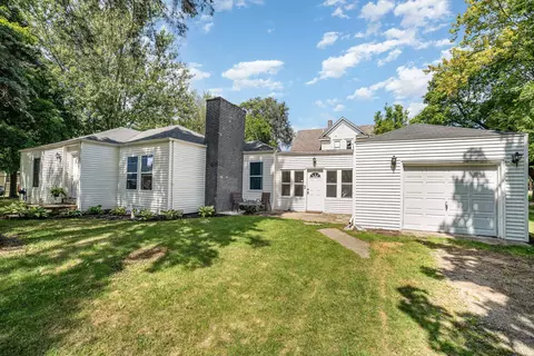302 W Hall, Shepherd, MI 48883