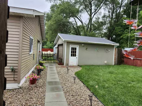 6615 N N Rdg, Harrison, MI 48625 photo 5