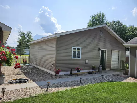 6615 N N Rdg, Harrison, MI 48625 photo 6