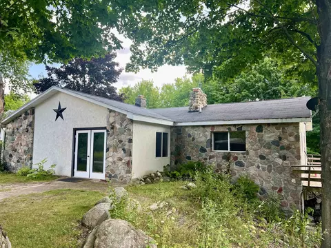 3283 NW Zimmerman, Alden, MI 49612