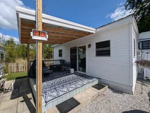 831 Main UNIT 178, Au Gres, MI 48703 photo 4