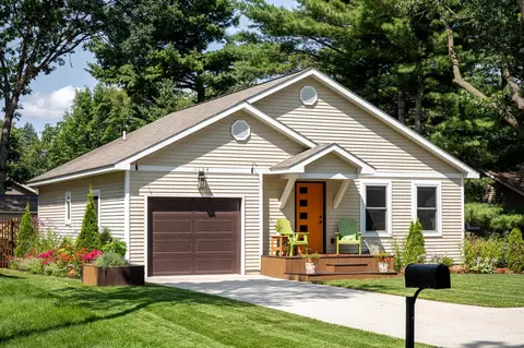 1134 Clinch, Traverse City, MI 49686