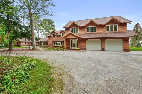 5161 E Sugarbush, Leland, MI 49654