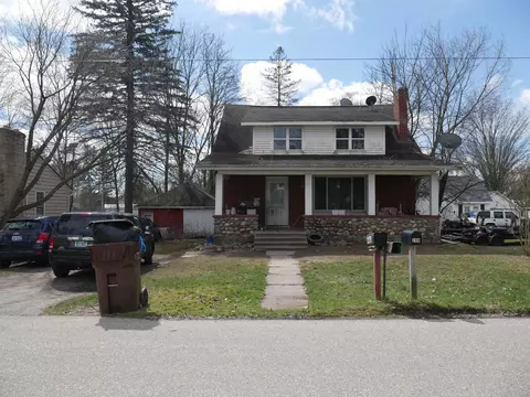 209 Main, Sterling, MI 48659