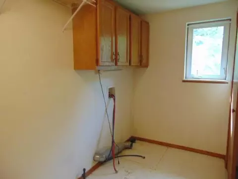 Other - 1335 E Grant, Ithaca, MI 48847 photo 6 of 15