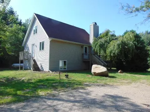 Exterior - 1335 E Grant, Ithaca, MI 48847 photo 9 of 9