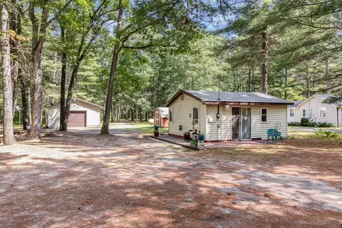 7132 Jose Lk, South Branch, MI 48761