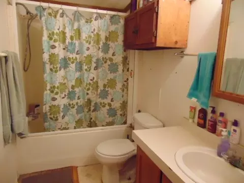 Bath - 3560 Hamilton, Harrison, MI 48625 photo 2 of 2
