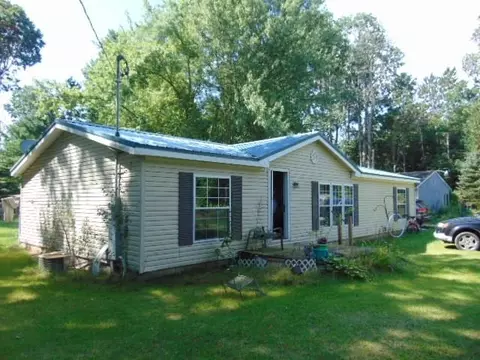 3560 Hamilton, Harrison, MI 48625