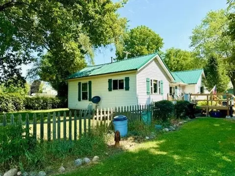 529 Teman, Saint Louis, MI 48880