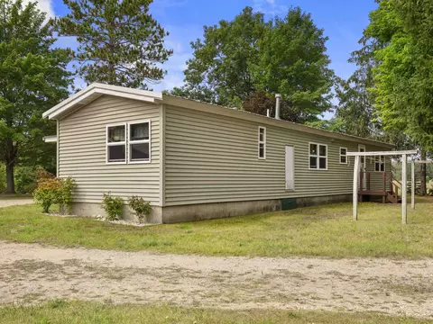 1473 N Lamb, Interlochen, MI 49643 photo 9