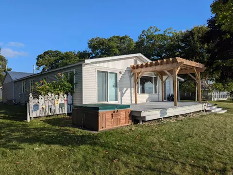 3309 Point Augres, Au Gres, MI 48703