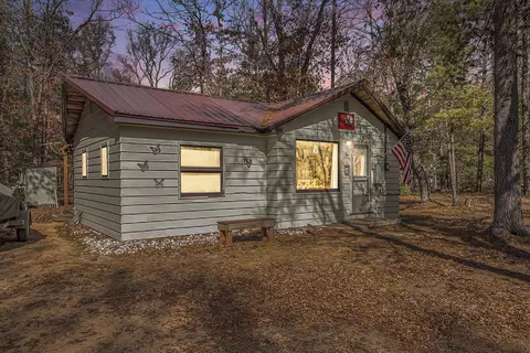 5528 W Wingleton, Baldwin, MI 49304