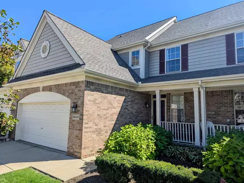 32945 Brookside, Livonia, MI 48152