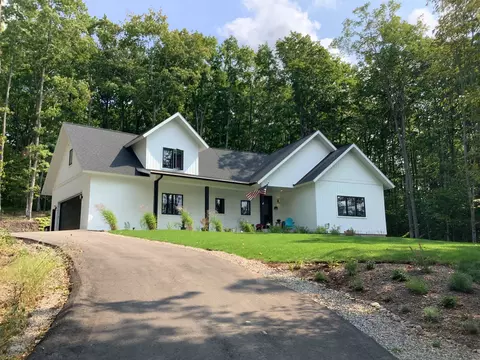 13033 S Martin, Empire, MI 49630