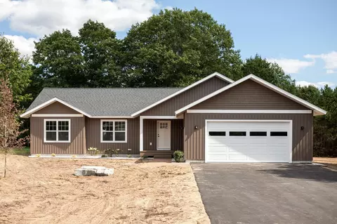 1823 Old Cabin, Interlochen, MI 49643