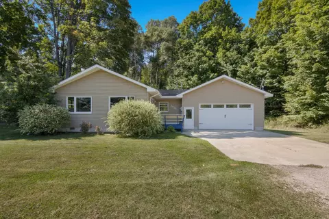3475 Valley Rd NW, Kalkaska, MI 49646
